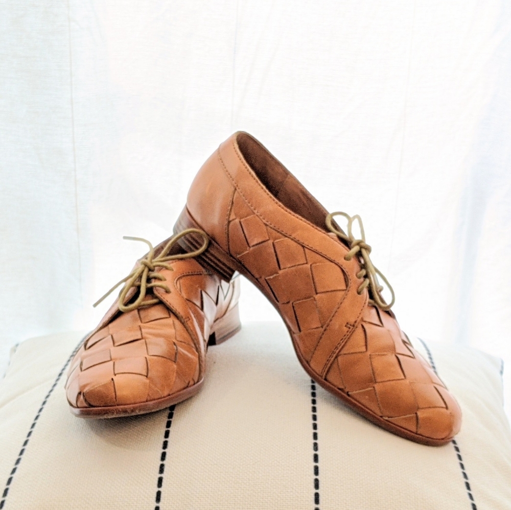 Joie flats